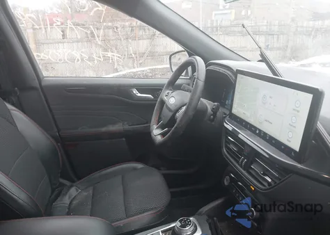 2023 Ford Escape St-Line z USA, uszkodzony, nr VIN 1FMCU9MN6PUA31179